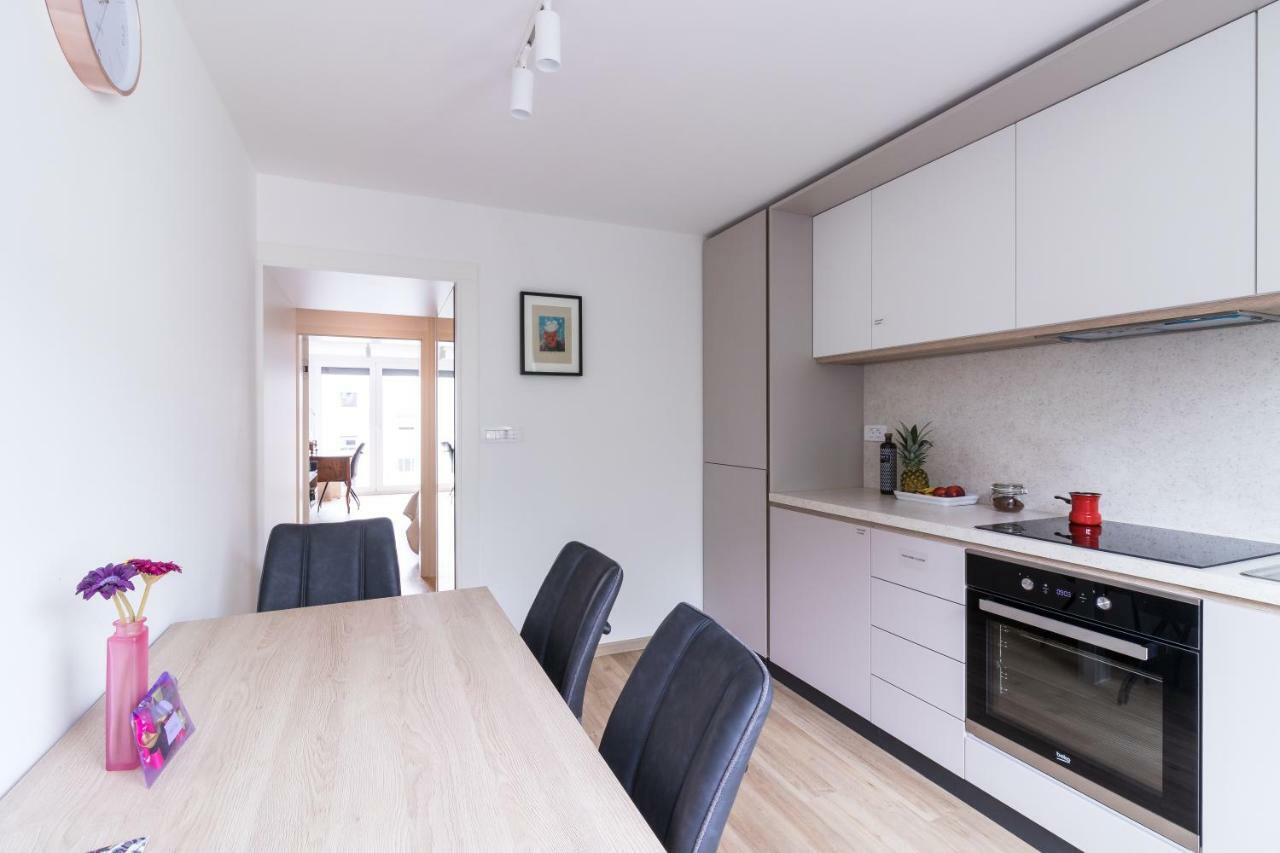 Jojo Apartment Ljubljana Buitenkant foto